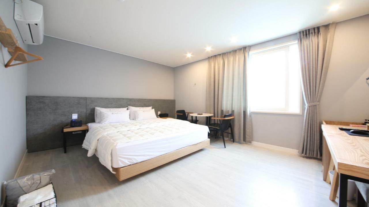 Hotel Palace Pohang Exteriör bild